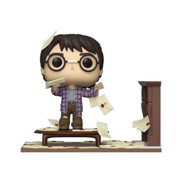 Imagem de Funko Pop Harry Potter 136 Harry Potter w/ Hogwarts Letters Exclusive