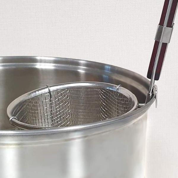 G+ Life Kitchen Inoxidável Massa de Aço Massa Mistura De Malha Aranha, Coador de Macarrão, Cesta de Macarrão de Esforço, para Massa, Ramen, Bolinho, Alimentos Fritos Profundos, com alça de madeira, 2 pacote, diâmetro 5,5 polegadas Imagem de G+ Life Kitchen Inoxidável Massa de Aço Massa Mistura De Malha Aranha, Coador de Macarrão, Cesta de Macarrão de Esforço, para Massa, Ramen, Bolinho, Alimentos Fritos Profundos, com alça de madeira, 2 pacote, diâmetro 5,5 polegadas