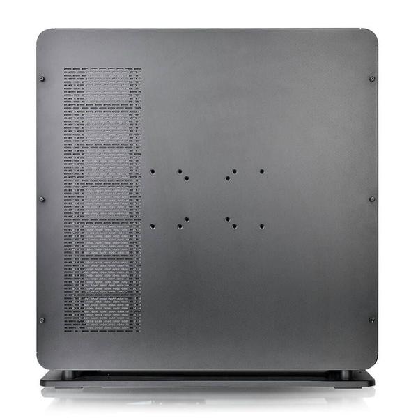 Imagem de Gabinete Core P8 TG Wall Mount Preto TT - CA-1Q2-00M1WN-00