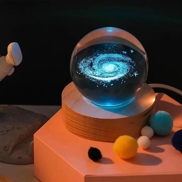 Imagem de Galaxy 3D Cristal Night Light Bola De Cristal Brilhante Lâmpada Planetária Decoração De Casa