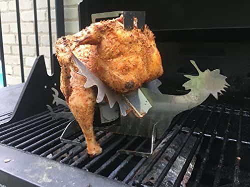 Imagem de Galo Amor Cerveja Pode Frango Stand! Assador de frango de cerveja Rack de torrefação de frango de aço inoxidável para churrasco, grelhador, forno Grande Presente! Lojas planas - Economia de espaço! Inclui óculos de sol gratuitos... para o frango!