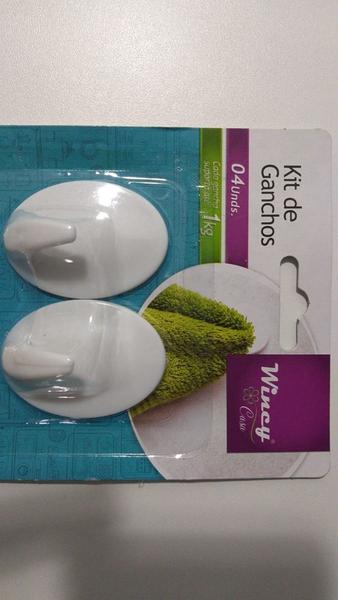 Gancho Plastico Auto Adesivo Com 4 Peças 5x3 Cm Suporta 1 Kg - Wincy Imagem de Gancho Plastico Auto Adesivo Com 4 Peças 5x3 Cm Suporta 1 Kg