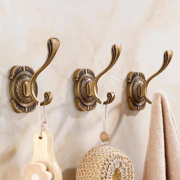Ganchos de Metal para Parede - Suporte para Roupa, Toalha, Chapéu e Bolsa Imagem de Ganchos de Metal para Parede - Suporte para Roupa, Toalha, Chapéu e Bolsa