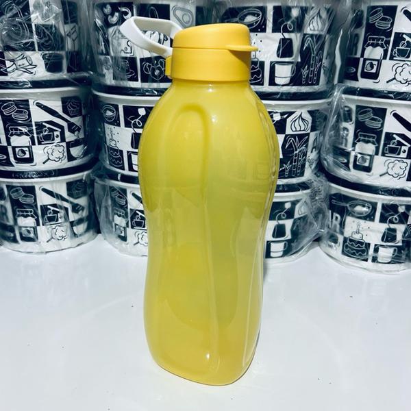 Imagem de Garrafa 2 Litros Amarelo Tupperware Original