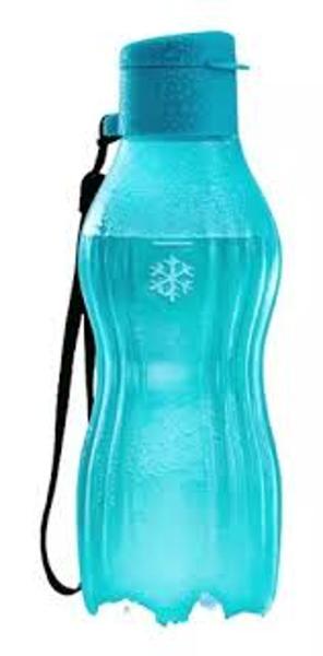 Imagem de Garrafa 470 ml de freezer azul clara da tupperware 