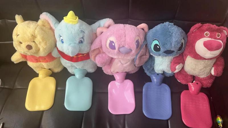 Imagem de Garrafa Aquecedora De Mãos De Pelúcia Da Disney Para Meninas Portátil Calor Lotso Stitch Pooh Dumbo