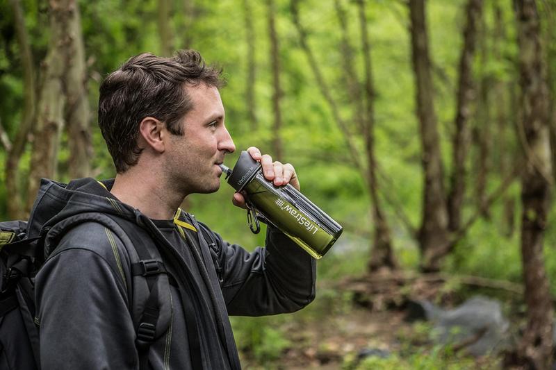 Imagem de Garrafa de água LifeStraw Go de 2 estágios com filtro de 1.000 L verde 650 ml