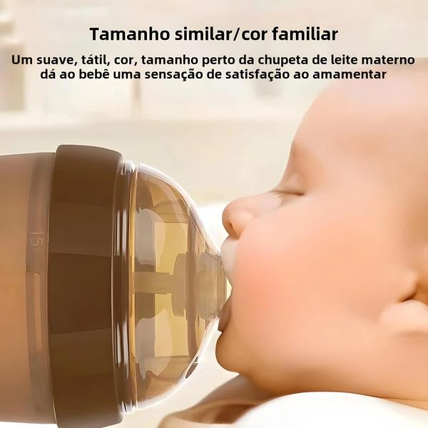Garrafa de Bebê com Alça de Silicone (150ml/240ml) - 0 a 36 Meses Imagem de Garrafa de Bebê com Alça de Silicone (150ml/240ml) - 0 a 36 Meses