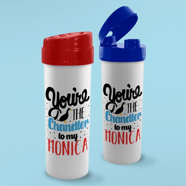 Garrafa ECO Monica e Chandler FRIENDS - ShopC Imagem de Garrafa ECO Monica e Chandler FRIENDS