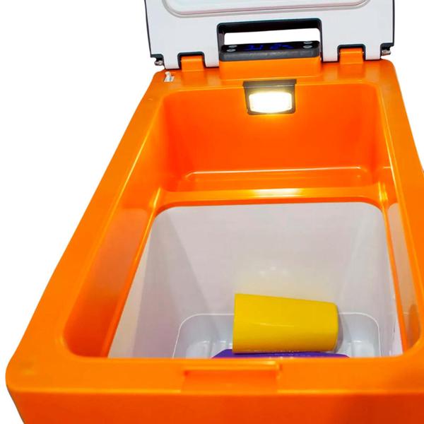 Geladeira Portátil P/Pesca 31 Litros 12v/24v Resfriar Laranja C/Bluetooth Imagem de Geladeira Portátil P/Pesca 31 Litros 12v/24v Resfriar Laranja C/Bluetooth