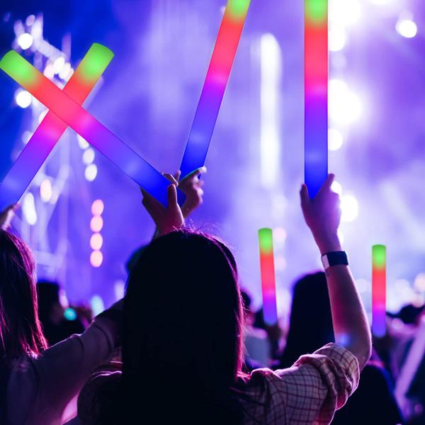 Imagem de Glow Sticks LifBetter Glow Sticks, espuma LED a granel, 20 unidades