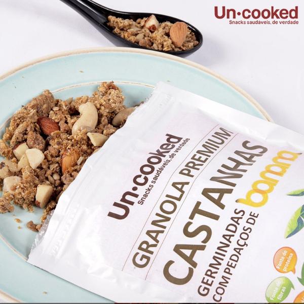 Granola Castanhas Germinadas C/ Banana UNCOOKED 250g Imagem de Granola Castanhas Germinadas C/ Banana UNCOOKED 250g