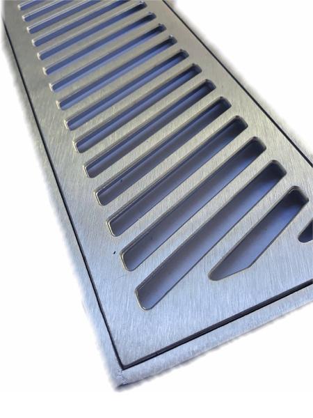 Grelha Ralo Linear 20x50 modelo Reforçado Diagonal - Aluminio - Ficone Reis Imagem de Grelha Ralo Linear 20x50 modelo Reforçado Diagonal - Aluminio - Ficone Reis