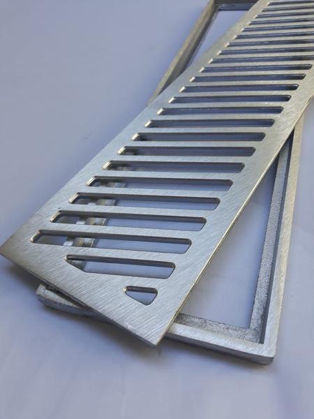 Grelha Ralo Linear 20x50 modelo Reforçado Diagonal - Aluminio - Ficone Reis Imagem de Grelha Ralo Linear 20x50 modelo Reforçado Diagonal - Aluminio - Ficone Reis