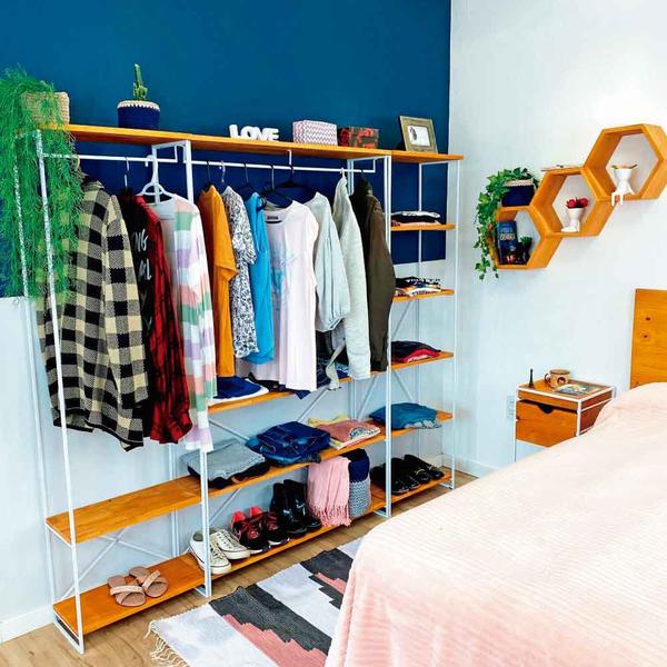 Imagem de Guarda-Roupas Industrial de Ferro e Madeira Closet Modular Carvalho e Branco