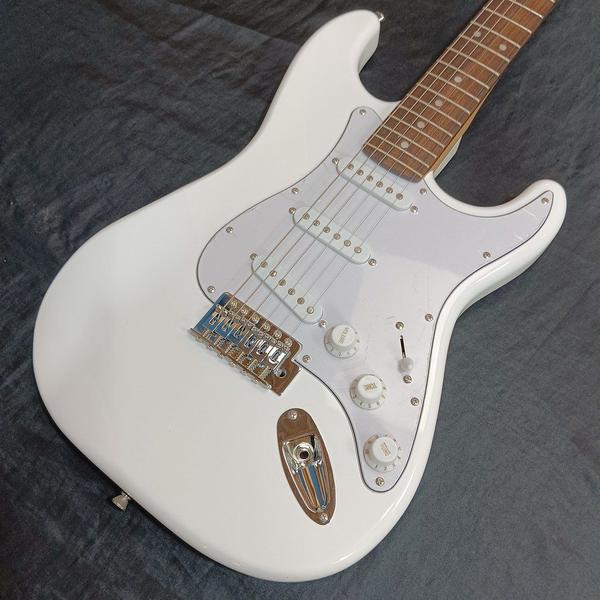 Imagem de Guitarra Rockwave RW50 WH Strato SSS White RW-50