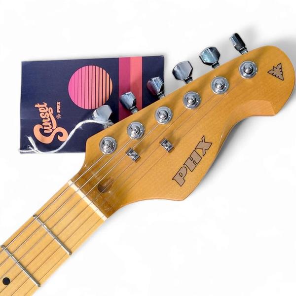 Imagem de Guitarra Stratocaster Phx St-2 Vintage Olympic CremeEscalaClara