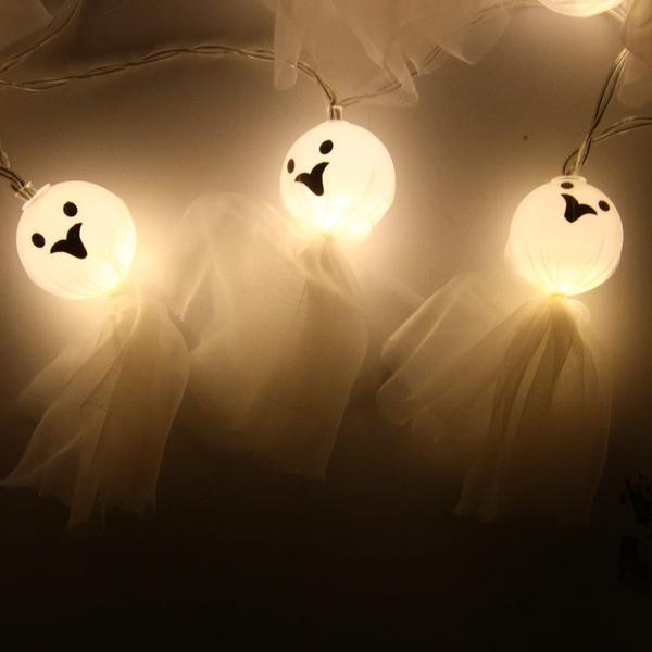 Imagem de Halloween Ghost String Lights KIMOBER 20 LEDs alimentados por bateria