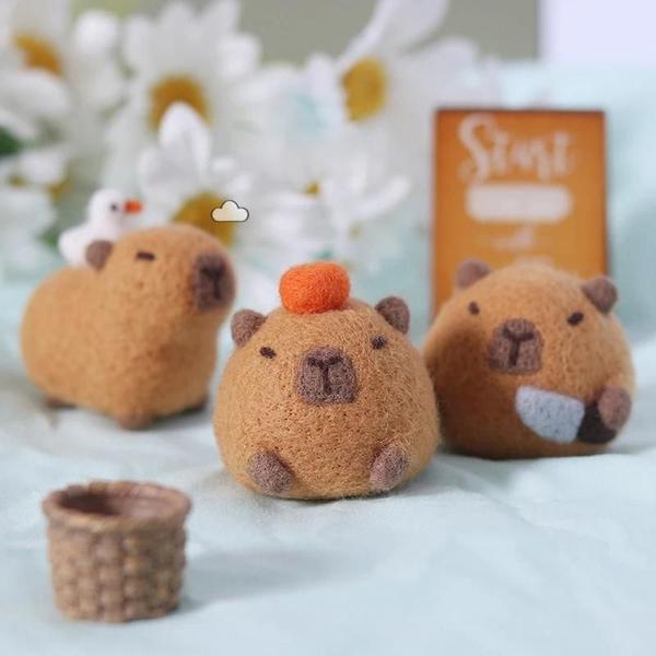 Imagem de Handmade Poke Lã Feltro Fazendo Kit, DIY Bonito Capivara Boneca Plush Brinquedos