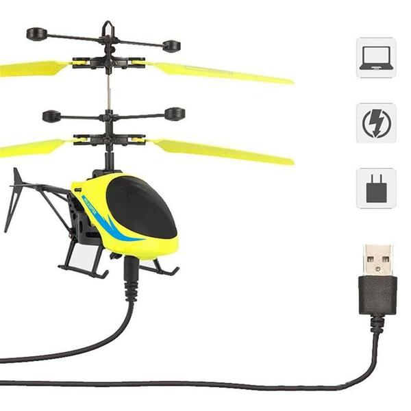 Imagem de Helicóptero Drone Voa Com Luz E Aproximação Infravermelha