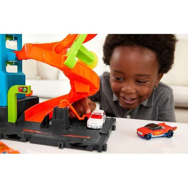 Imagem de Hot Wheels City Mega Tower Car Wash - Mattel