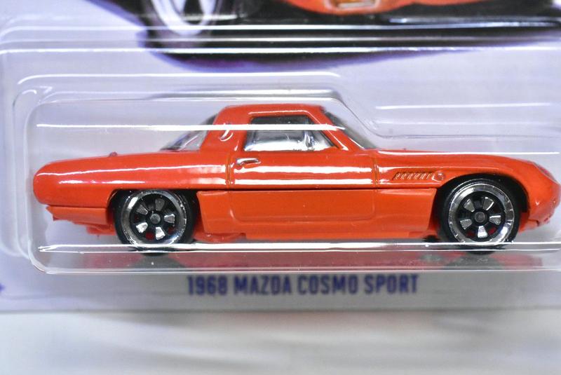 Imagem de Hot wheels j-imports - 1968 mazda cosmo sport - 1/5