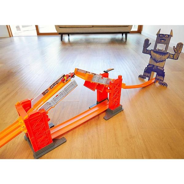 Imagem de Hot Wheels Track Builder Stunt Bridge Kit Carro Motorizado