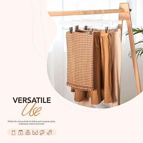 Imagem de HOUSE DAY Calças de Madeira Cabides 25pcs 14inch Wood Skirt Hangers Calças Bottom Hangers com Clipes Ajustáveis, 360 Gancho Giratório, Madeira Maciça Premium, Cabides de Cor Branca Elegante para Organização do Armário