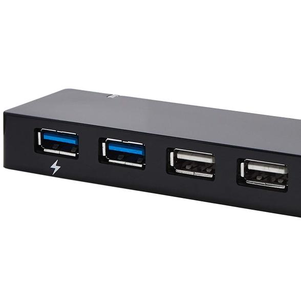 Imagem de HUB USB 3.0 de 10 portas Amazon Basics com adaptador AC preto