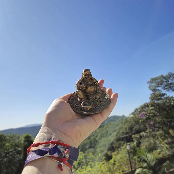 Incensário Buda Chinês Pratinho Para 3 Incensos 13099 - Mana Om Imagem de Incensário Buda Chinês Pratinho Para 3 Incensos 13099