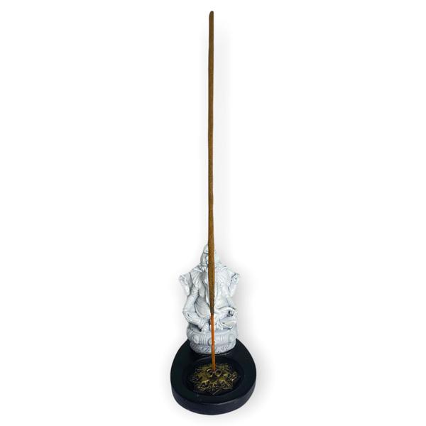 Incensário Mini Oval Ganesha branco e preto 5 cm em resina - Lua Mística - 100% Original - Loja Oficial Imagem de Incensário Mini Oval Ganesha branco e preto 5 cm em resina