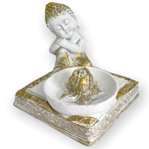 Imagem de Incensário quadrado Buda sonhador dourado e branco 7 cm em resina - 47182