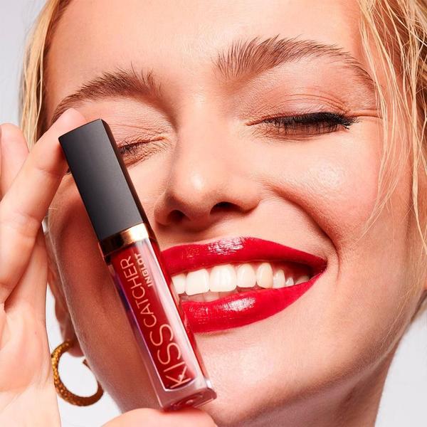 Imagem de Inglot Kiss Catcher Red Of Desire 05 Bat Liq Acetinado 5,5Ml