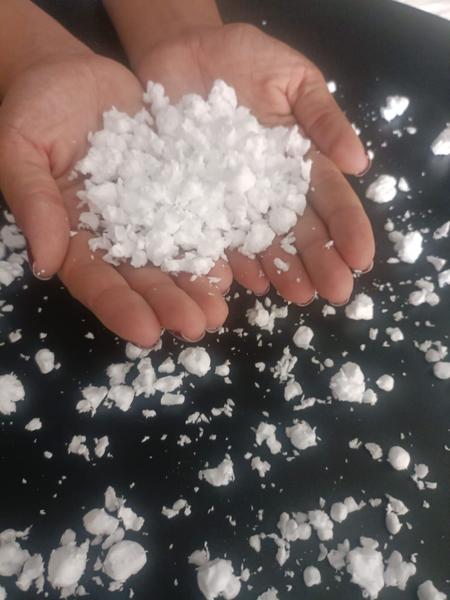 Isopor Triturado 400 Litros - Construção Civil - Enchimento de Almofada e Puff - RCAISOPOR Imagem de Isopor Triturado 400 Litros - Construção Civil - Enchimento de Almofada e Puff