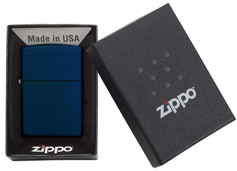 Imagem de Isqueiro de bolso Zippo Classic Navy Matte à prova de vento