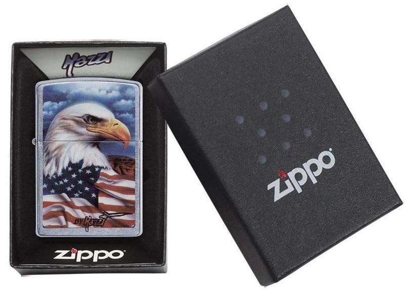 Imagem de Isqueiro de bolso Zippo Mazzi Bald Eagle com bandeira Street Chrome