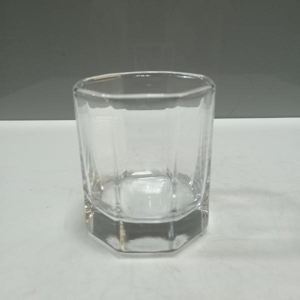 JOGO 6 COPOS ÁGUA DRINK BAIXO HOME&CO VIDRO 200ml 8x7x7cm TRANSPARENTE Imagem de JOGO 6 COPOS ÁGUA DRINK BAIXO HOME&CO VIDRO 200ml 8x7x7cm TRANSPARENTE