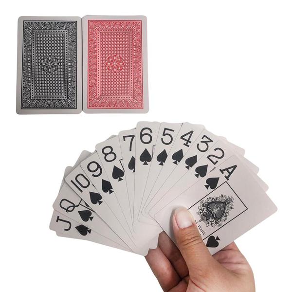 Jogo Baralho De Plastico Com Estojo Acrílico 2 Maços Com 54 Cartas Cada - Jodi Imagem de Jogo Baralho De Plastico Com Estojo Acrílico 2 Maços Com 54 Cartas Cada