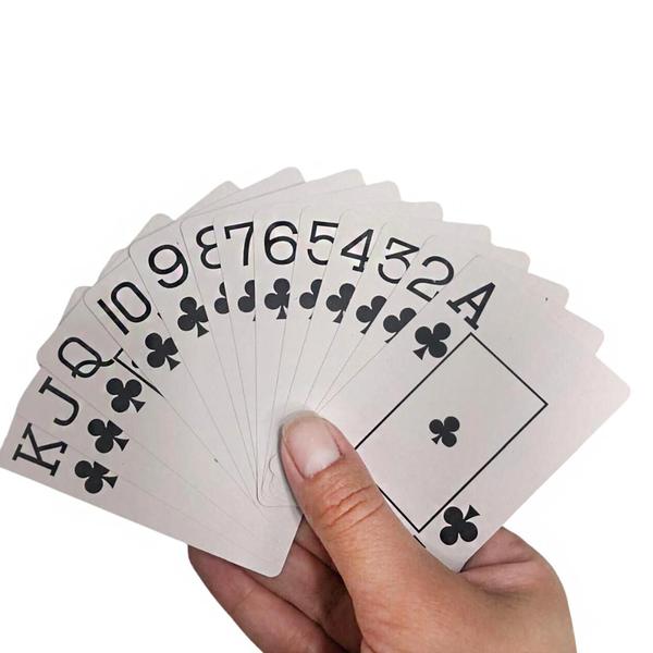 Jogo Baralho De Plastico Com Estojo Acrílico 2 Maços Com 54 Cartas Cada - Jodi Imagem de Jogo Baralho De Plastico Com Estojo Acrílico 2 Maços Com 54 Cartas Cada
