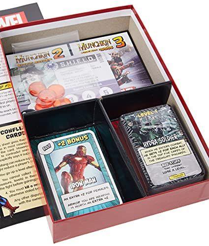 Imagem de Jogo de baralho Marvel, Usaopoly, para 3 - 6 jogadores.