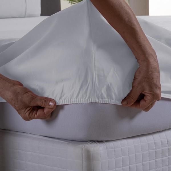 Jogo de Cama Solteiro 2 Peças Percal 200 Fios com Ponto Palito Lençol com Elástico e Fronha - MF ENXOVAIS Imagem de Jogo de Cama Solteiro 2 Peças Percal 200 Fios com Ponto Palito Lençol com Elástico e Fronha