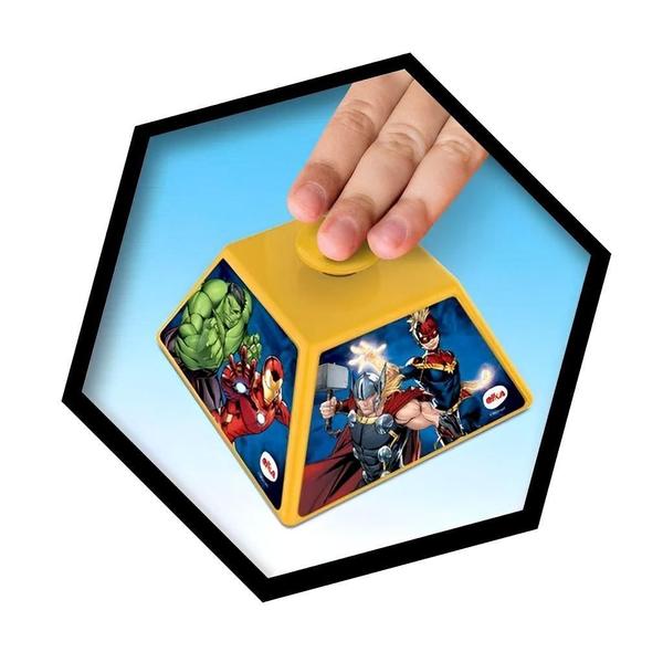 Imagem de Jogo De Estratégia Trim Trim Cartas Avengers 1241 Elka