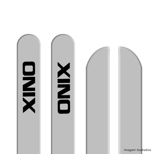 Jogo De Friso Lateral Onix 2012 A 2019 Prata Switchblade Cor Original Grafia Dupla Face - ZP Imagem de Jogo De Friso Lateral Onix 2012 A 2019 Prata Switchblade Cor Original Grafia Dupla Face