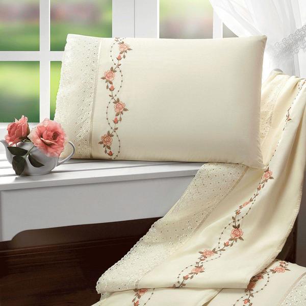 Jogo de Lençol Bouquet Bordado Queen 04 Peças Palha - Olivia Enxovais Jogo de Lençol Bouquet Bordado Queen 04 Peças Palha - Olivia Enxovais