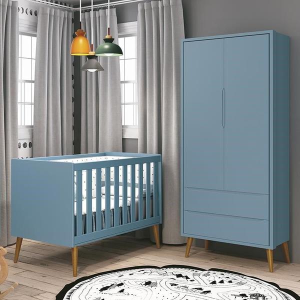Jogo de Quarto Infantil Theo Retrô Guarda Roupa 2 Portas e Berço Azul com Pés Amadeirado - Reller Móveis Imagem de Jogo de Quarto Infantil Theo Retrô Guarda Roupa 2 Portas e Berço Azul com Pés Amadeirado - Reller Móveis
