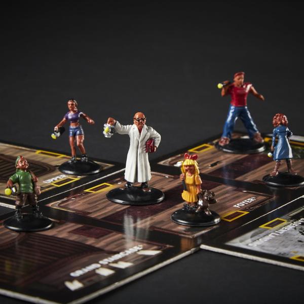 Imagem de Jogo de tabuleiro Avalon Hill Betrayal at The House on The Hill