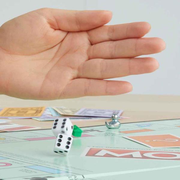 Imagem de Jogo de Tabuleiro - Monopoly - Hasbro Gaming