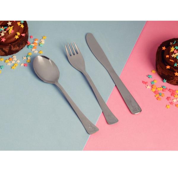 Jogo de Talheres Infantil Tramontina 3 Peças Aço Inox Acabamento Brilho com Desenho em Alto Relevo Baby Friends Imagem de Jogo de Talheres Infantil Tramontina 3 Peças Aço Inox Acabamento Brilho com Desenho em Alto Relevo Baby Friends