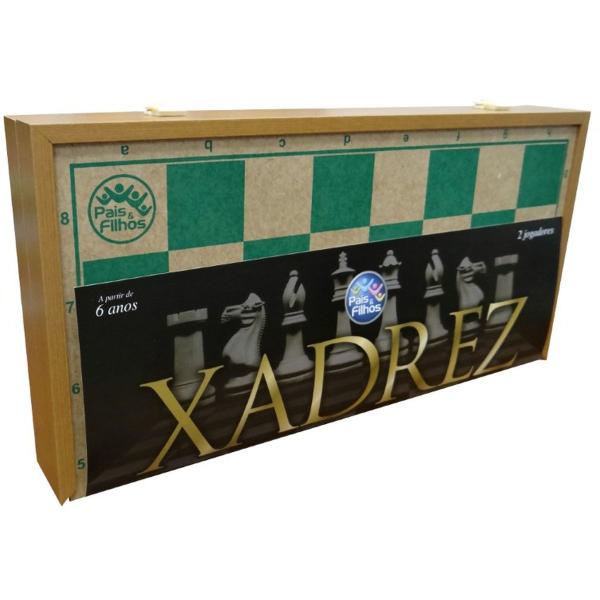 Jogo de Xadrez Oficial CX em Madeira 40CM - Pais e Filhos Imagem de Jogo de Xadrez Oficial CX em Madeira 40CM