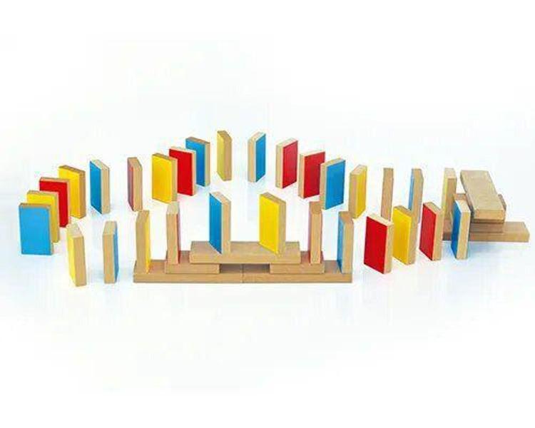 Jogo Efeito Domino Blocos Coloridos 40 Peças - Junges - Brinquedos Junges Imagem de Jogo Efeito Domino Blocos Coloridos 40 Peças - Junges